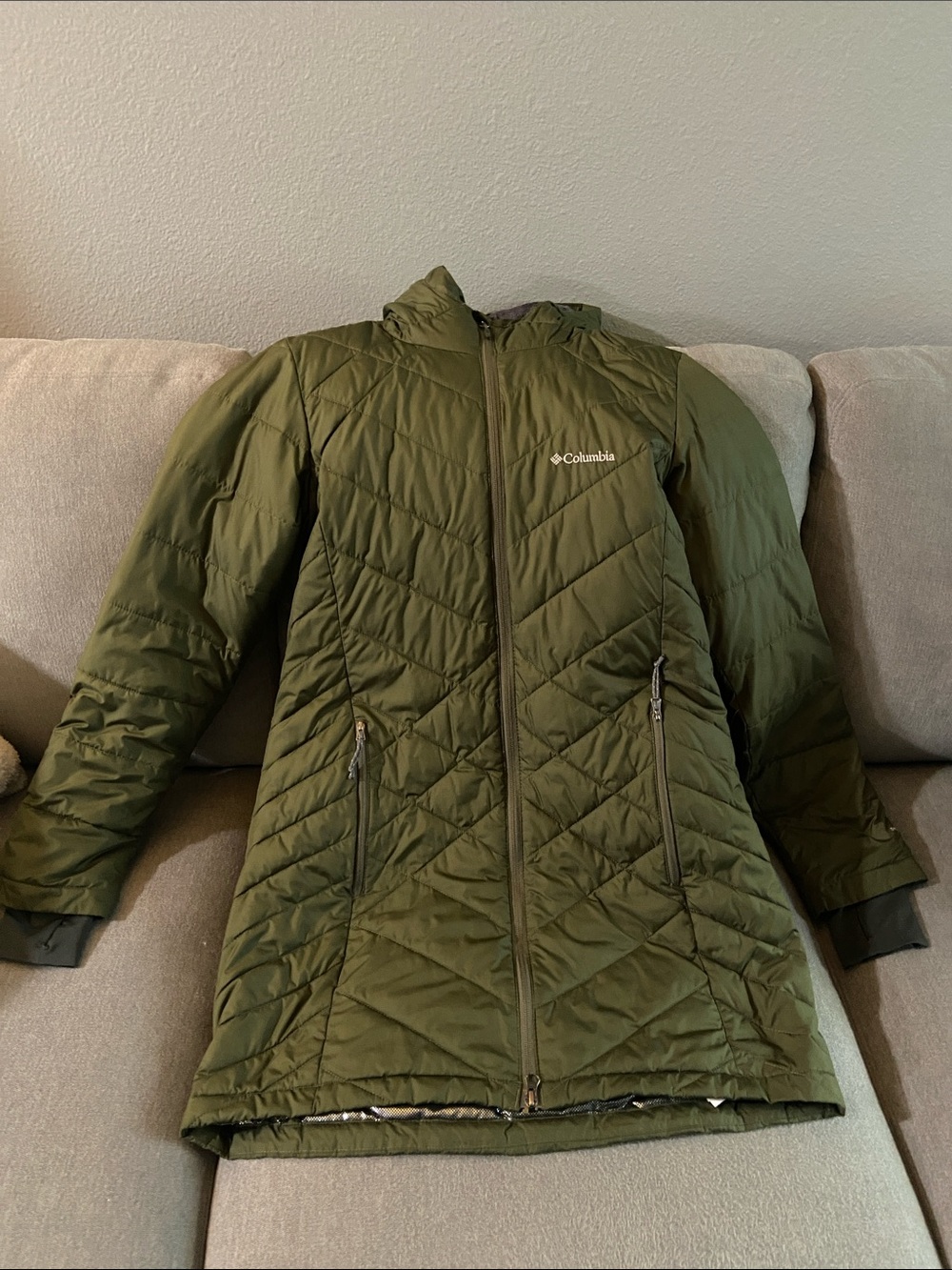Columbia Olive Green Quilted Puff Jacket